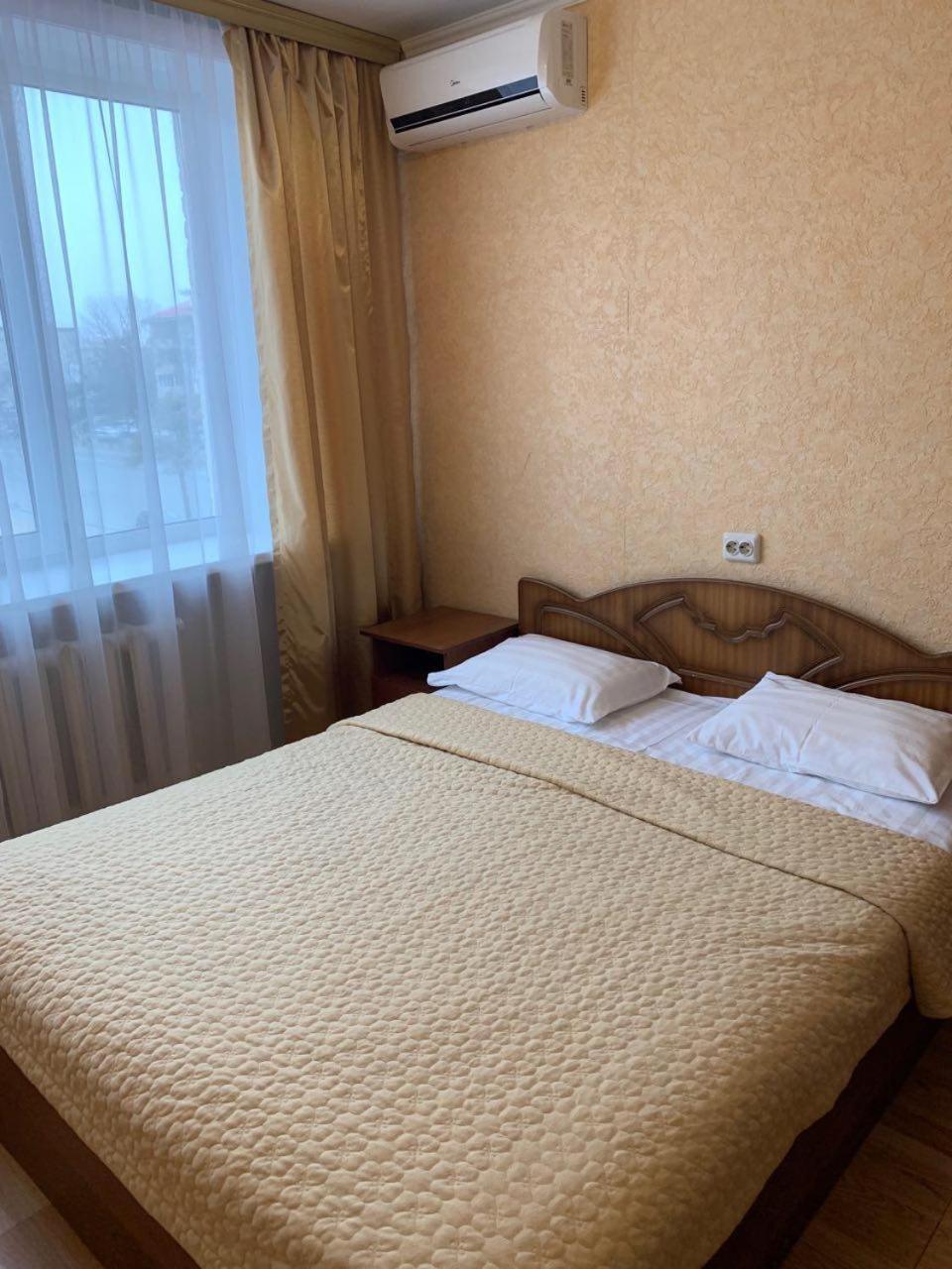 Svetlana Hotel Artyom Екстер'єр фото